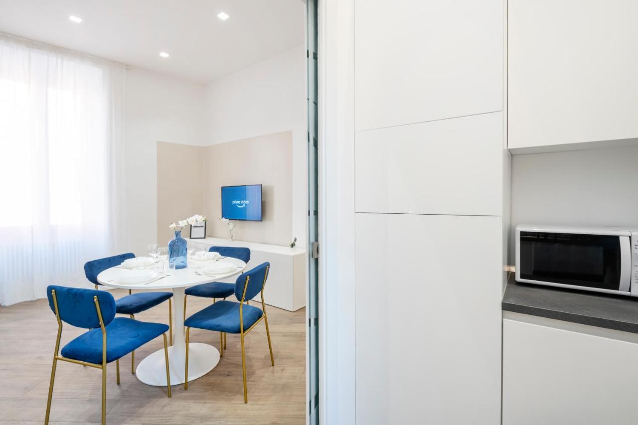 White Flat Cross Apartment Рим Екстериор снимка